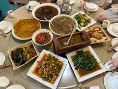 -汤锅大王(新平曹苏黄牛汤锅有限公司)