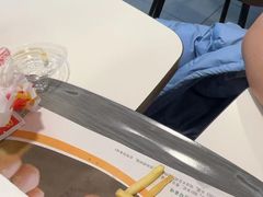 -麦当劳(中唱大厦店)