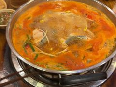 -亮欢寨酸汤鱼(沙冲路店)