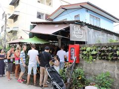 -Tikky Cafe