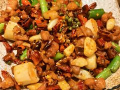 -滇香肴·云南菜蒸汽石锅鱼(云南北路店)