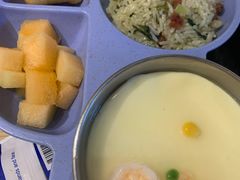 -蜜桃餐厅·伴山(绿宝广场店)