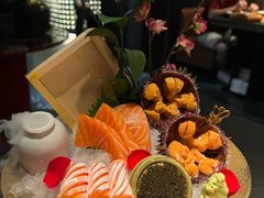 -蟹犇前•帝王蟹雪蟹(陆家嘴店)