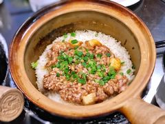 咸鱼肉饼饭-红星光发煲仔饭(文海店)