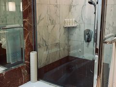 -大连富丽华大酒店