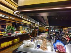 -钱小奴海鲜自助黑金店(杭州滨江龙湖店)