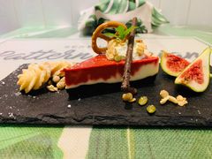 -Rabbit Cafe私房西餐甜点咖啡(栖霞路店)