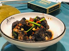 长沙臭豆腐-呷湘厨·鱼汤捞饭·剁椒鱼头·辣椒炒肉(国家会展中心店)