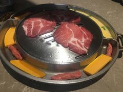 -哈哈碳都·牛肋条无限自助烤肉(台江万达店)