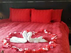 -上海滴水湖皇冠假日酒店