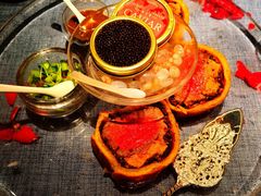 惠灵顿牛排-弦月窗LUNETTE BY AMANDA(复兴路店)