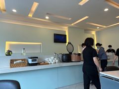 -杭州中升之星奔驰4S店(滨江店)