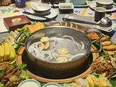 -椰小鸡·琼州糟粕醋·火锅(美兰缤纷城店)