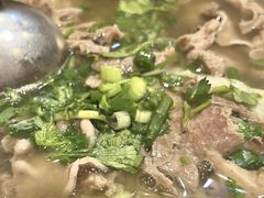 -谢老五跷脚牛肉·非遗传承店