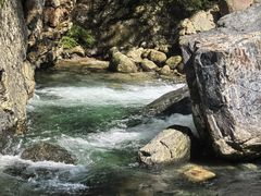 -石台牯牛降景区