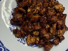 酱爆鸡丁-东兴楼饭庄(六里桥店)