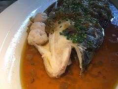 酱香鱼头-凤凰湘语·湘粤鲜融(浦东旗舰店)