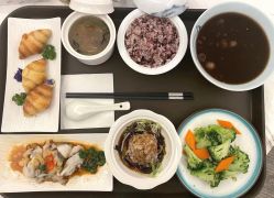 -玥奢国际母婴护理中心(滨江宝龙店)