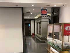 -皇城老妈·大连海鲜火锅(港湾店)