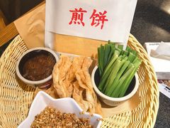 -鲁菜根·泰安菜(万达店)