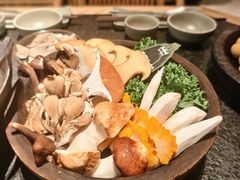 -三出山火锅(万象天地店)
