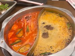 -牛串门串串香(东直门簋街总店)