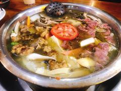-泸州酸菜豆花火锅川师店