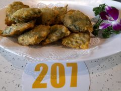 -巧克力渔家.小船海鲜胶东菜(万平口店)