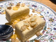 帕芙立-塔哈尔·新疆盛宴(城西银泰店)