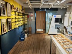 -瑞司视光眼镜·蔡司战略合作眼镜店(新街口店)
