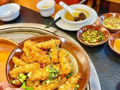 -阿山卓·野生菌火锅·纳西火塘烤肉