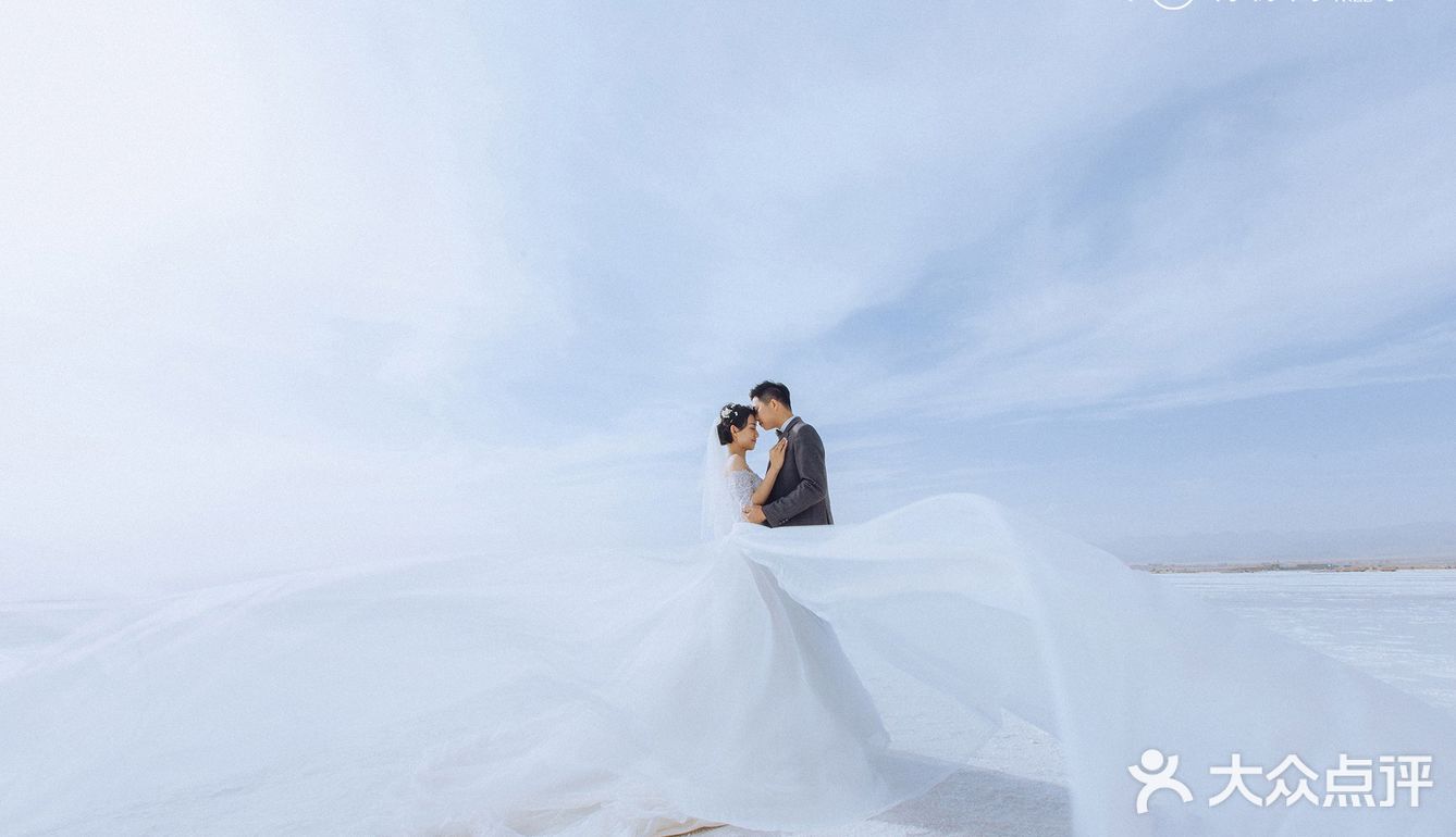 婚纱照拍摄互动小技巧\深圳旅拍婚纱照攻略