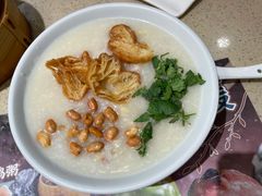 招牌艇仔粥-点都德(德江楼店)