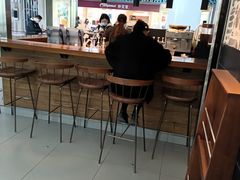 -星巴克(西安机场1店T3到达店)