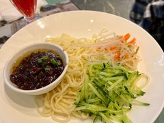 -鼓楼吃面·肉啃肉(南锣鼓巷店)
