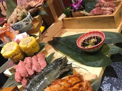 -汉城烤肉·黑金冠(华山路店)