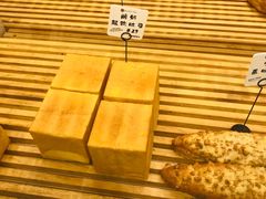 -焙丽拾光(麦凯乐直营店)