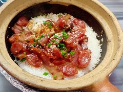 腊肉腊肠饭-红星光发煲仔饭(文海店)