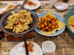 -十二饭点·川菜(北站圆融店)