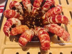 -肥肥虾庄·金牌油焖大虾(汉街SKP店)