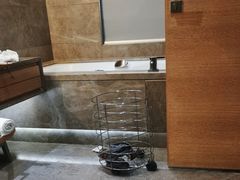 -重庆解放碑威斯汀酒店