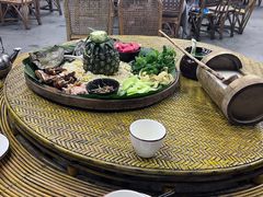 -基诺山寨.版纳民族特色菜
