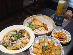 -花溪雨·森林餐厅(石基店)