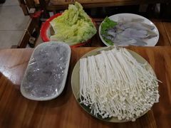 -东镇老火锅(长春路首店)