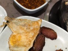 -金滏山烤肉·海鲜·火锅自助餐厅(襄阳万达店)