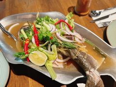 泰式明炉蒸鲈鱼-米泰MiThai