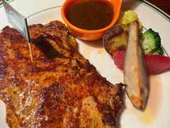 -凯撒城堡西餐厅(颐和国际店)