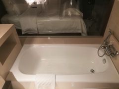 -广州白云机场雅高铂尔曼大酒店