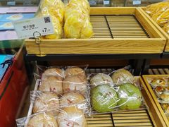 -顶东面包花园·生日蛋糕(世博店)