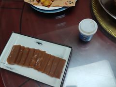 -一口猪海鲜浑锅·东北家常菜